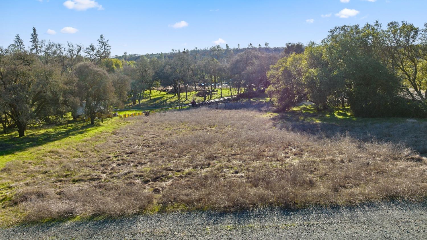 Photo of 10049 Pineapple Ct in Grass Valley, CA
