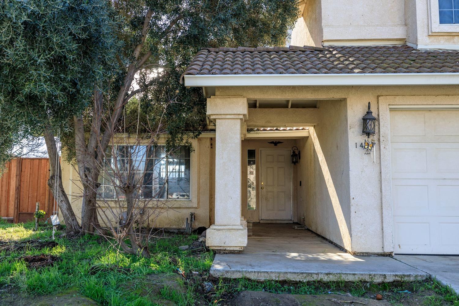 Detail Gallery Image 4 of 45 For 1422 via Fraga, Gustine,  CA 95322 - 7 Beds | 4 Baths