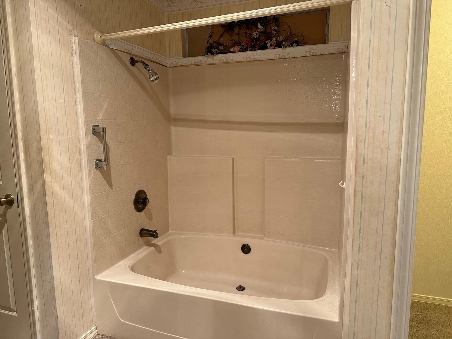 Detail Gallery Image 20 of 24 For 1158 Jonathan Ct, Red Bluff,  CA 96080 - 3 Beds | 2/1 Baths