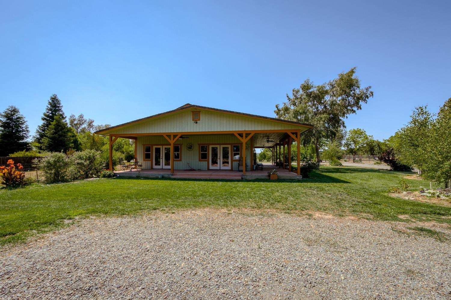 Detail Gallery Image 21 of 22 For 22270 E Oly Way, Red Bluff,  CA 96080 - 3 Beds | 2 Baths
