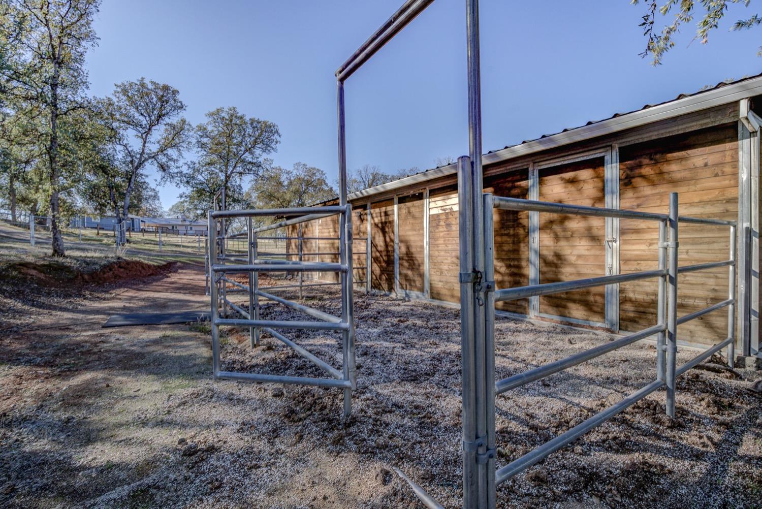 Detail Gallery Image 63 of 73 For 18020 Benson Rd, Cottonwood,  CA 96022 - 4 Beds | 3 Baths