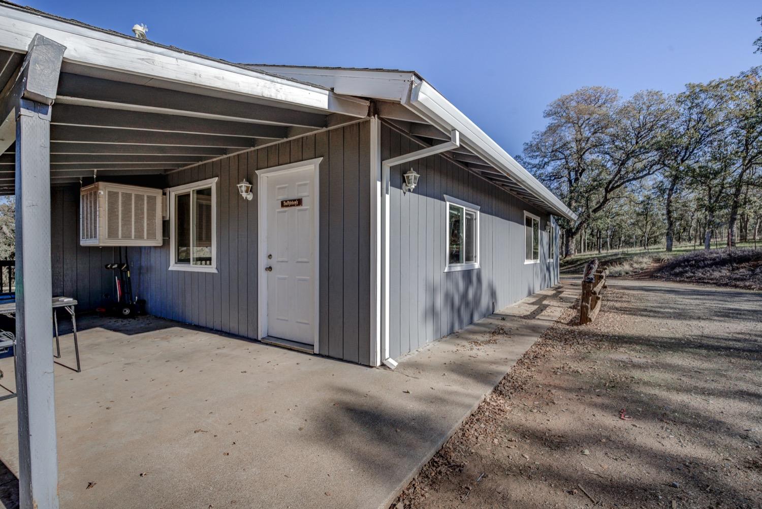 Detail Gallery Image 25 of 73 For 18020 Benson Rd, Cottonwood,  CA 96022 - 4 Beds | 3 Baths
