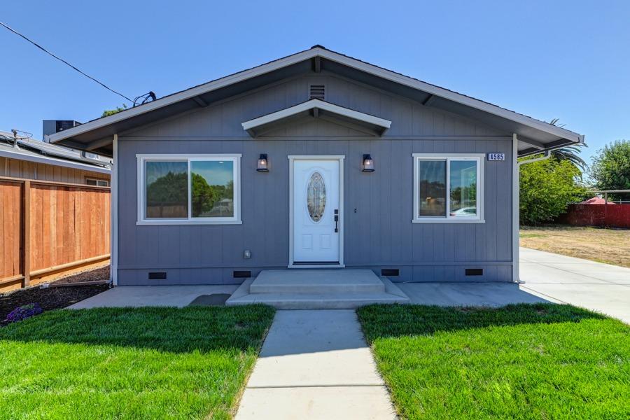 Photo of 4585-l Summer St in Olivehurst, CA