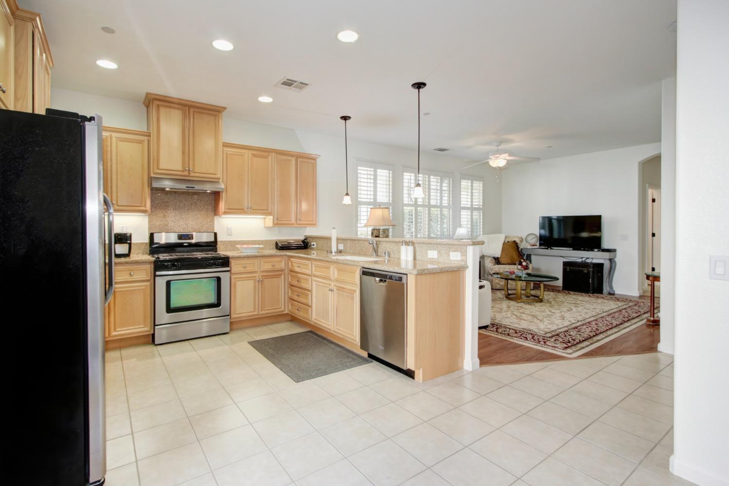 Photo 4 for Listing #223007250