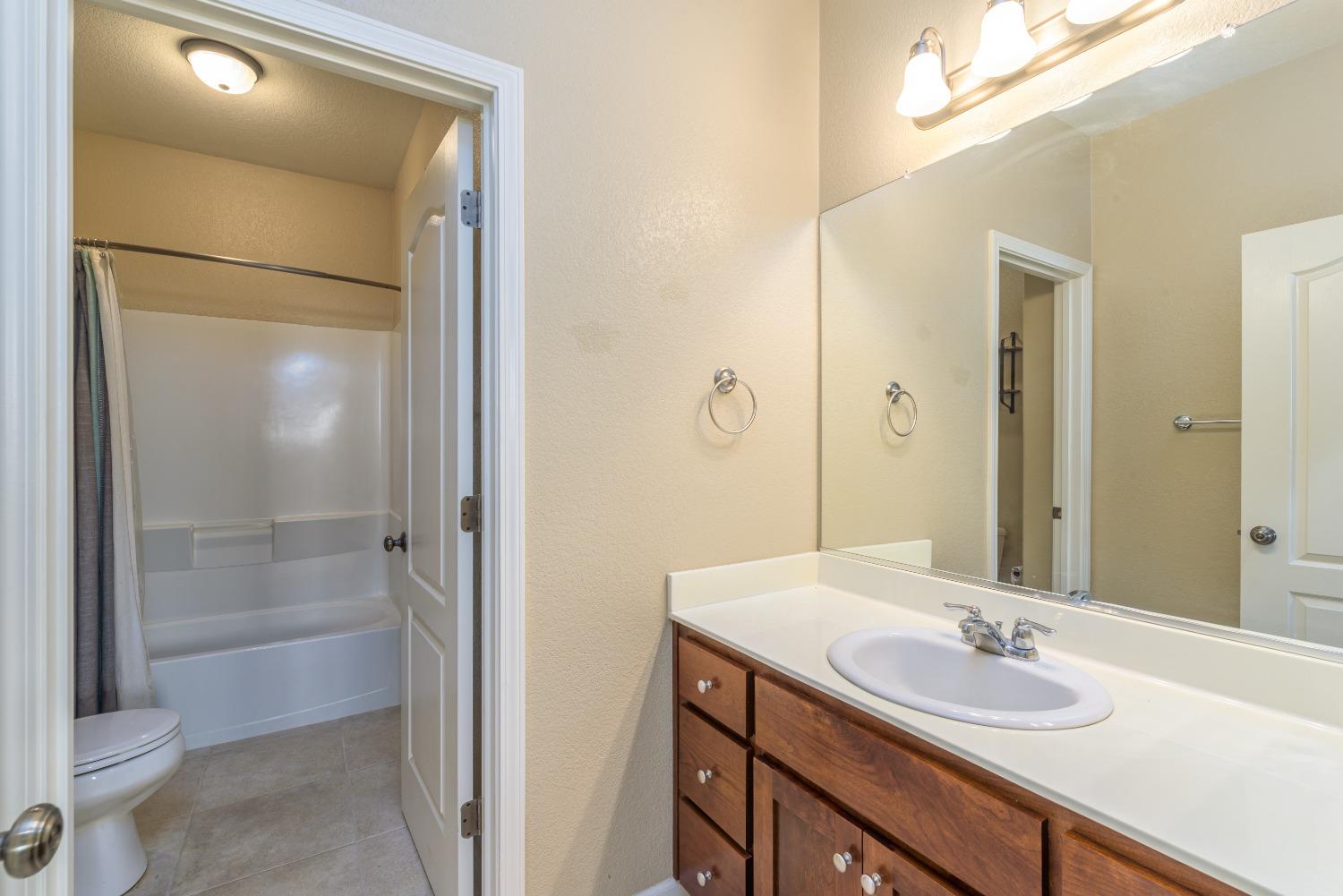 Detail Gallery Image 27 of 44 For 4003 St Remy Ct, Merced,  CA 95348 - 3 Beds | 2/1 Baths