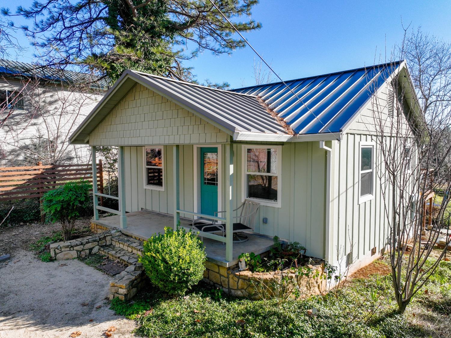 11921 Rough and Ready Highway, Grass Valley, CA 95945