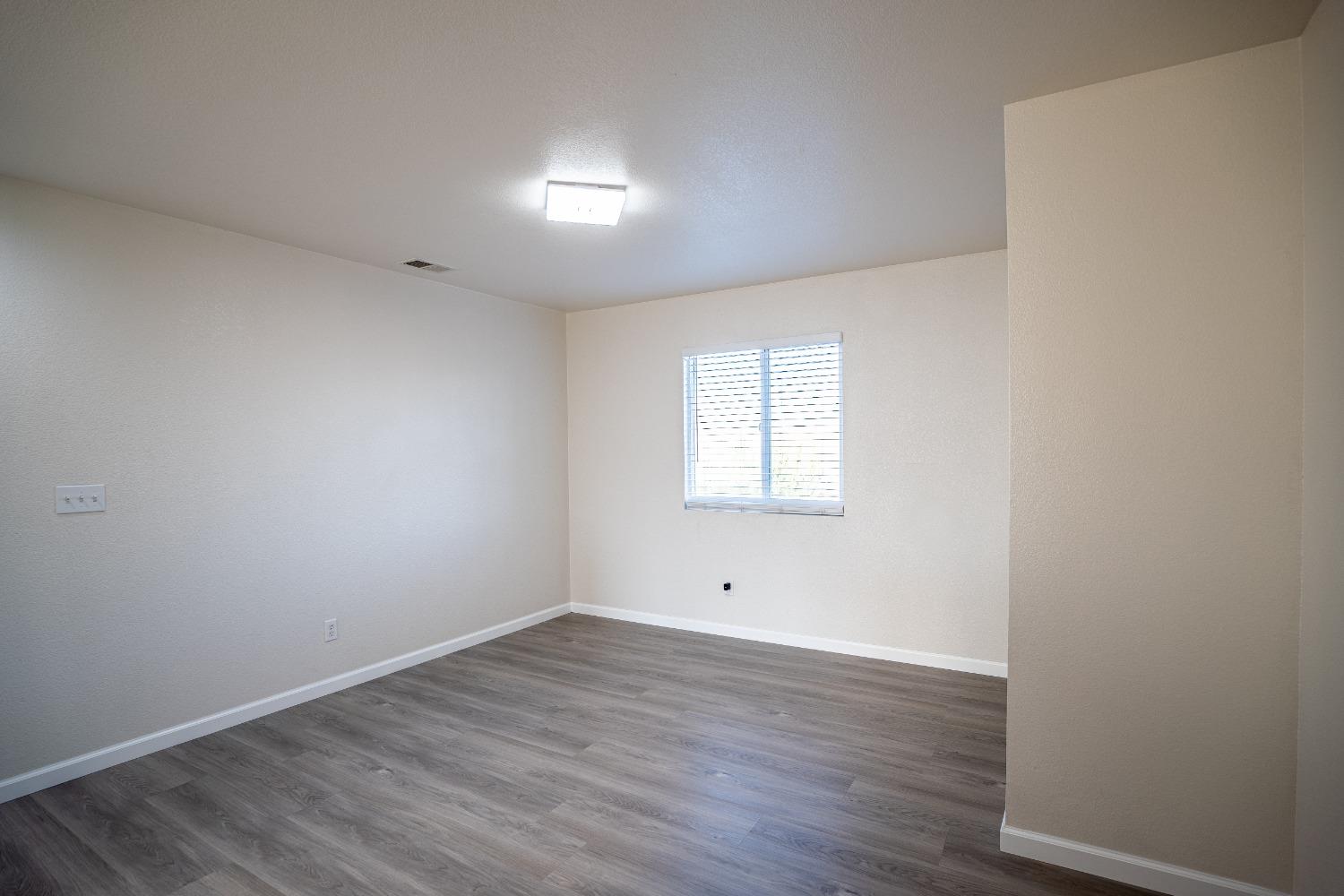 Detail Gallery Image 23 of 38 For 5934 Peja Way, Stockton,  CA 95212 - 3 Beds | 2/1 Baths