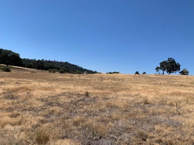 Middle Keystone Court, Penn Valley, California image 3