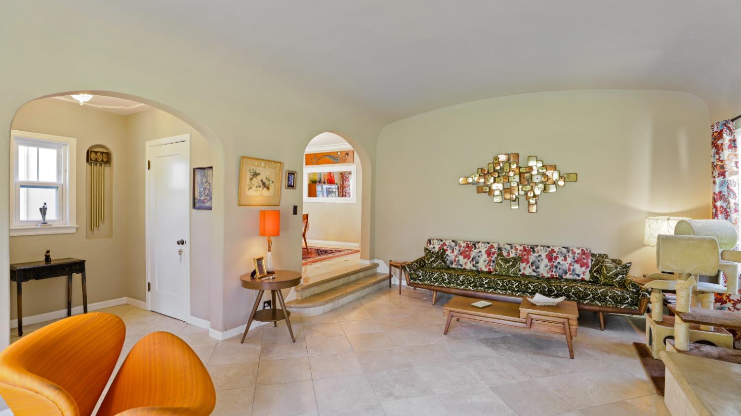 Detail Gallery Image 14 of 62 For 6030 E Morada Ln, Stockton,  CA 95212 - 4 Beds | 2/1 Baths