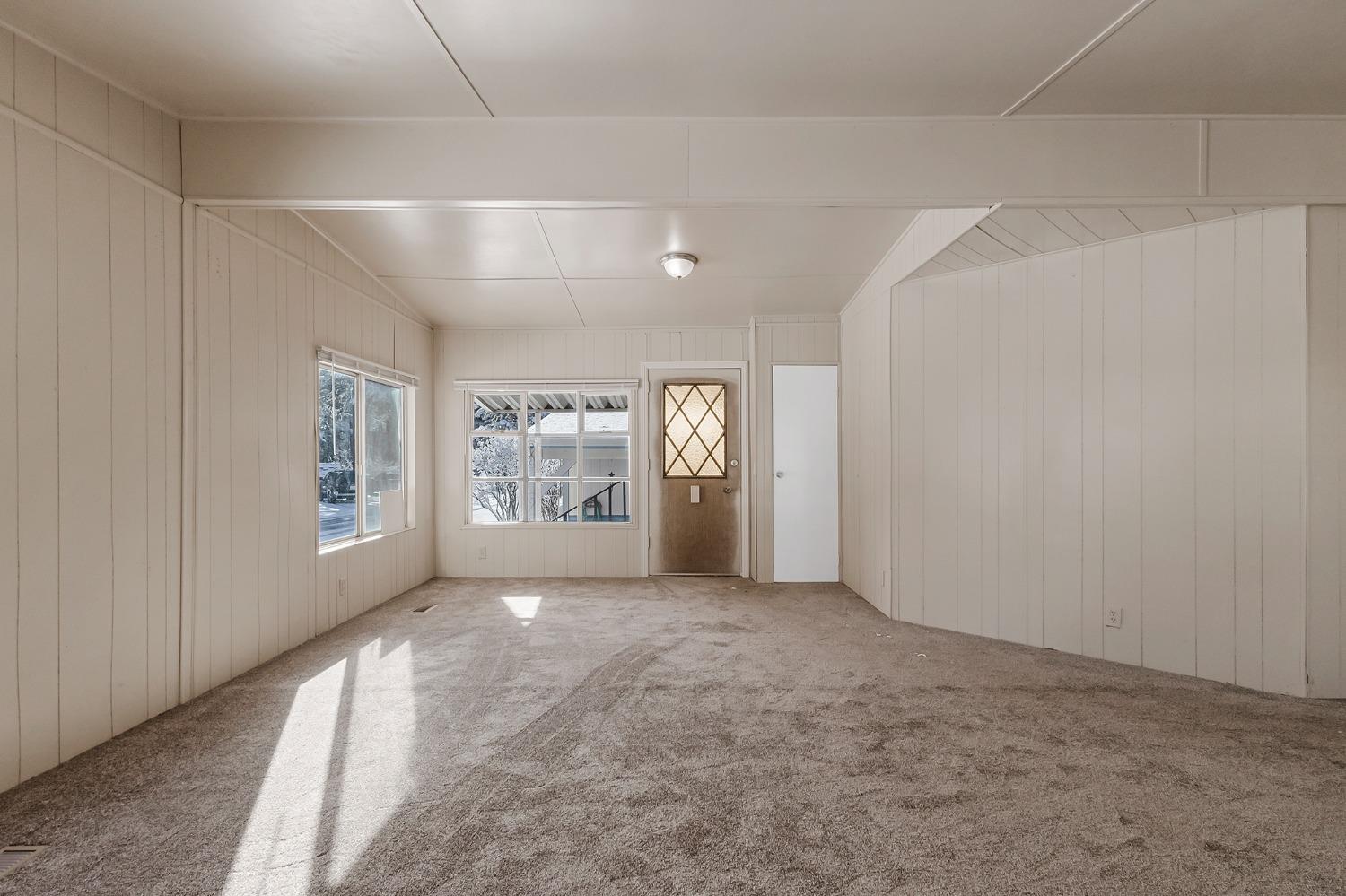 Detail Gallery Image 12 of 61 For 36766 Hwy 299 East 58, Burney,  CA 96013 - 3 Beds | 2 Baths