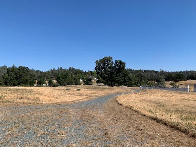 Middle Keystone Court, Penn Valley, California image 4