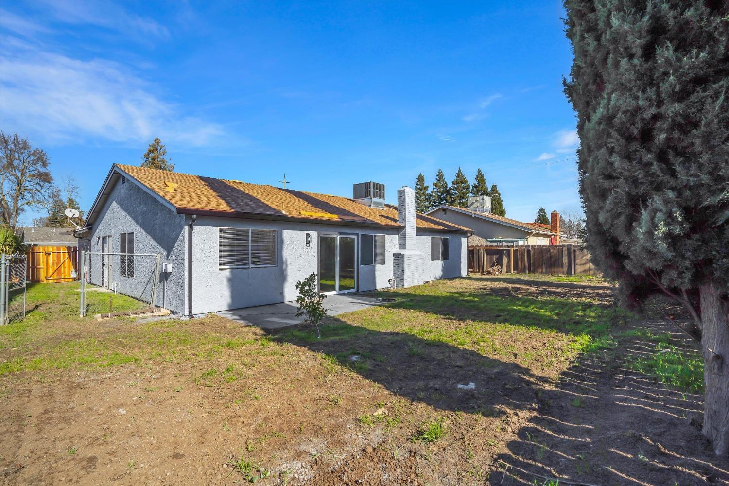 Detail Gallery Image 25 of 27 For 28 Sun Valley Ct, Merced,  CA 95348 - 3 Beds | 2 Baths