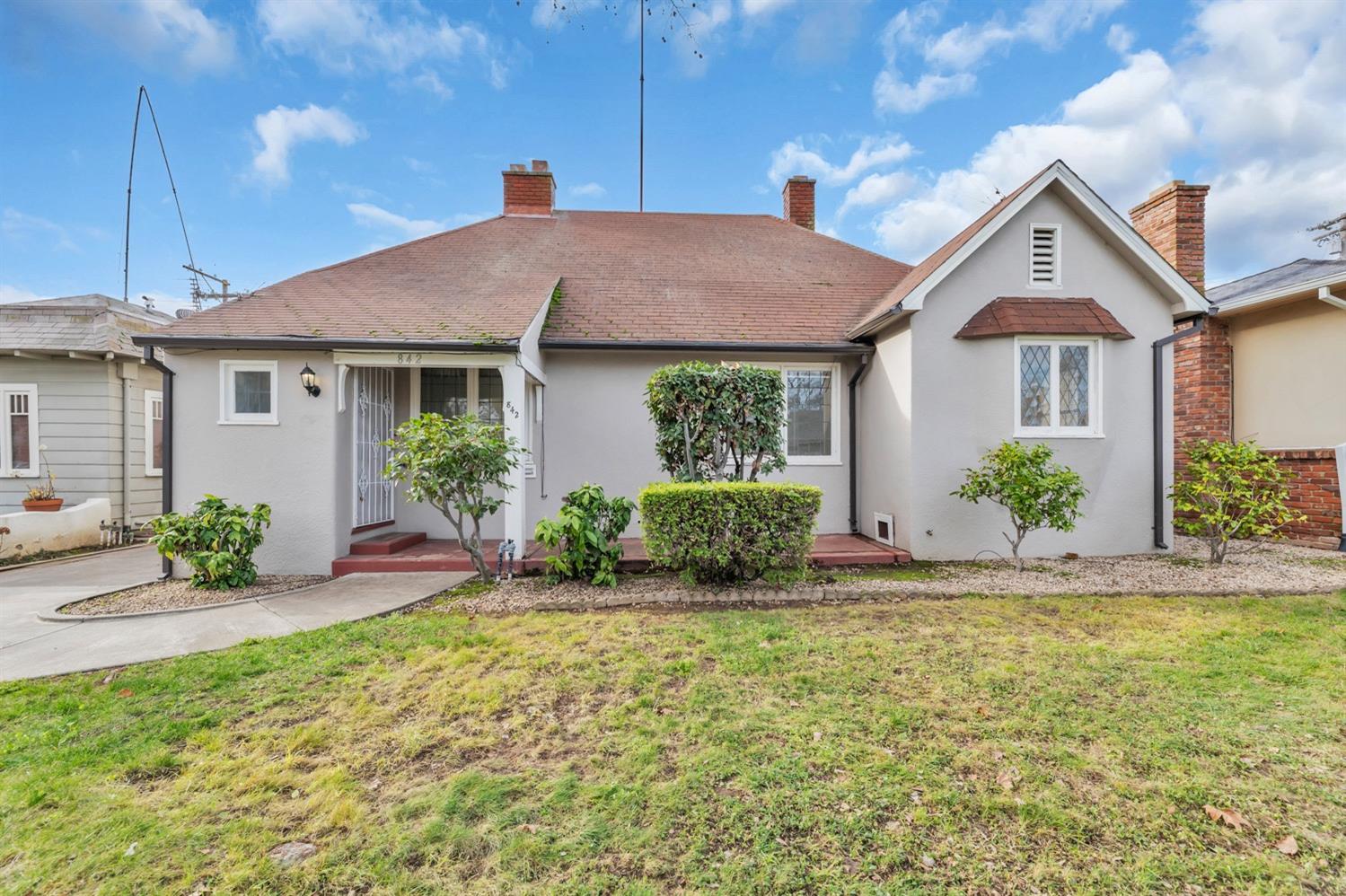 842 41st Street, Sacramento, CA 95819