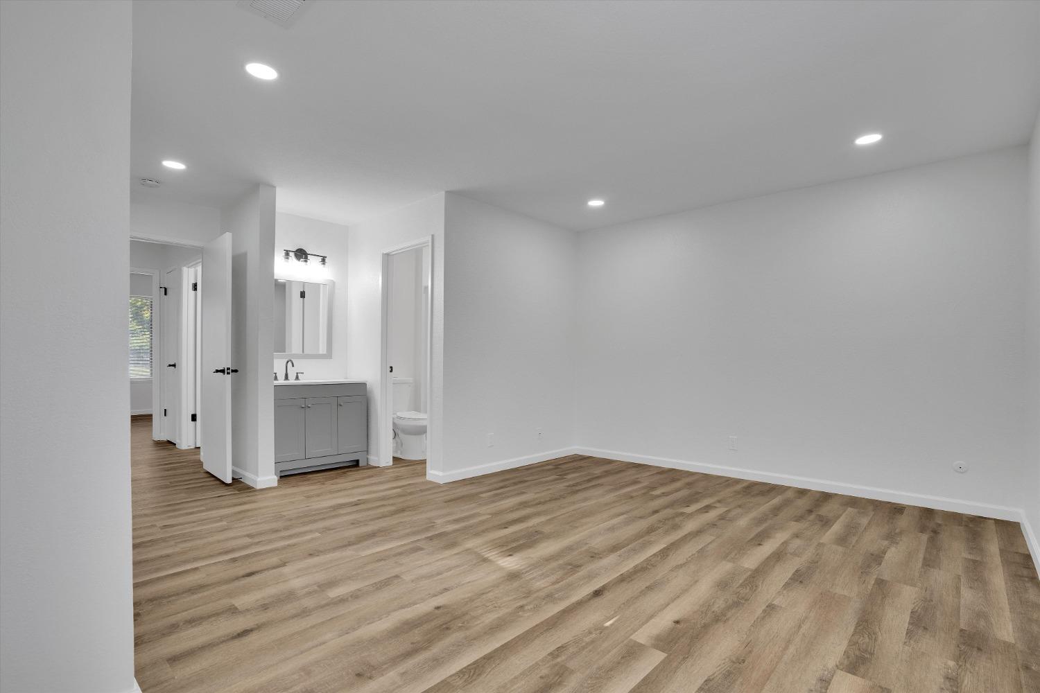 Detail Gallery Image 15 of 27 For 28 Sun Valley Ct, Merced,  CA 95348 - 3 Beds | 2 Baths