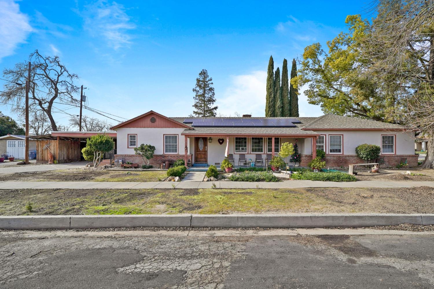 Photo of 610 7th St in Colusa, CA