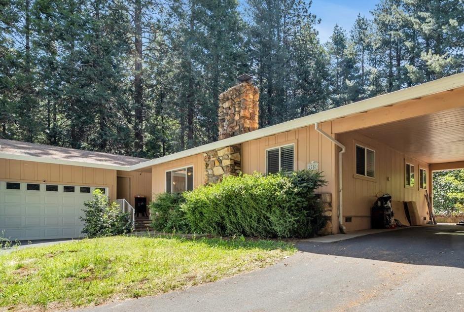Photo of 2781 Crystal Springs Rd in Camino, CA