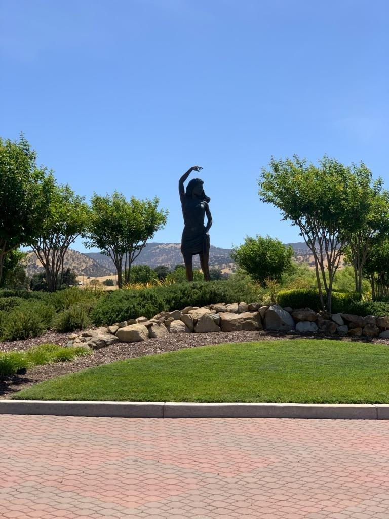 Photo of 20331 Perrett Ct in Patterson, CA