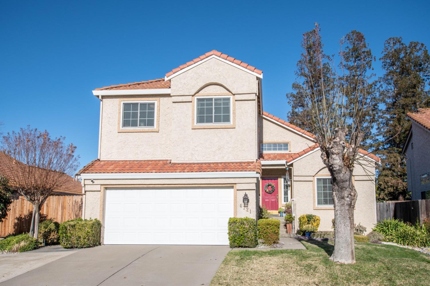 Photo of 4721 Flox Wy in Elk Grove, CA