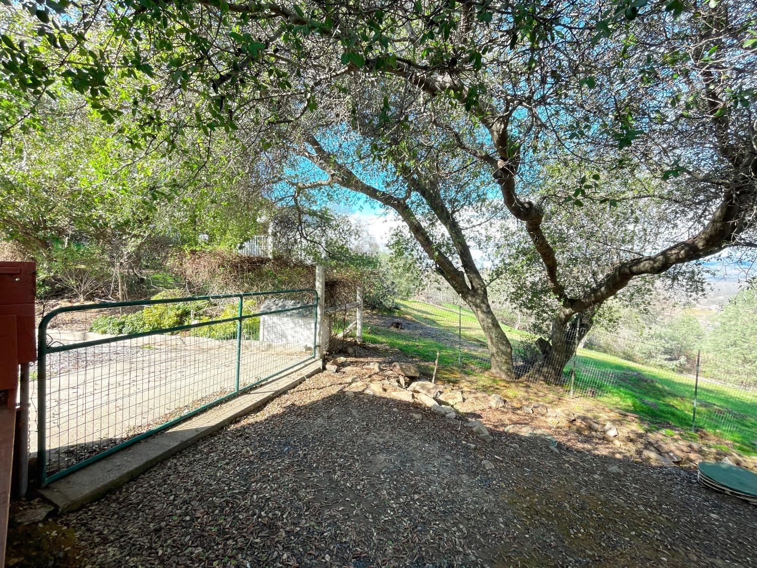 Detail Gallery Image 8 of 38 For 3445 Bow Dr, Copperopolis,  CA 95228 - 3 Beds | 2 Baths