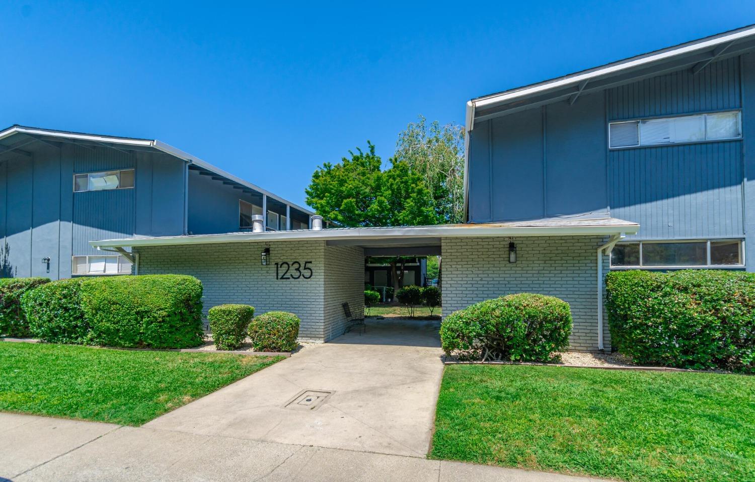 Photo of 1235 Williams Wy in Yuba City, CA