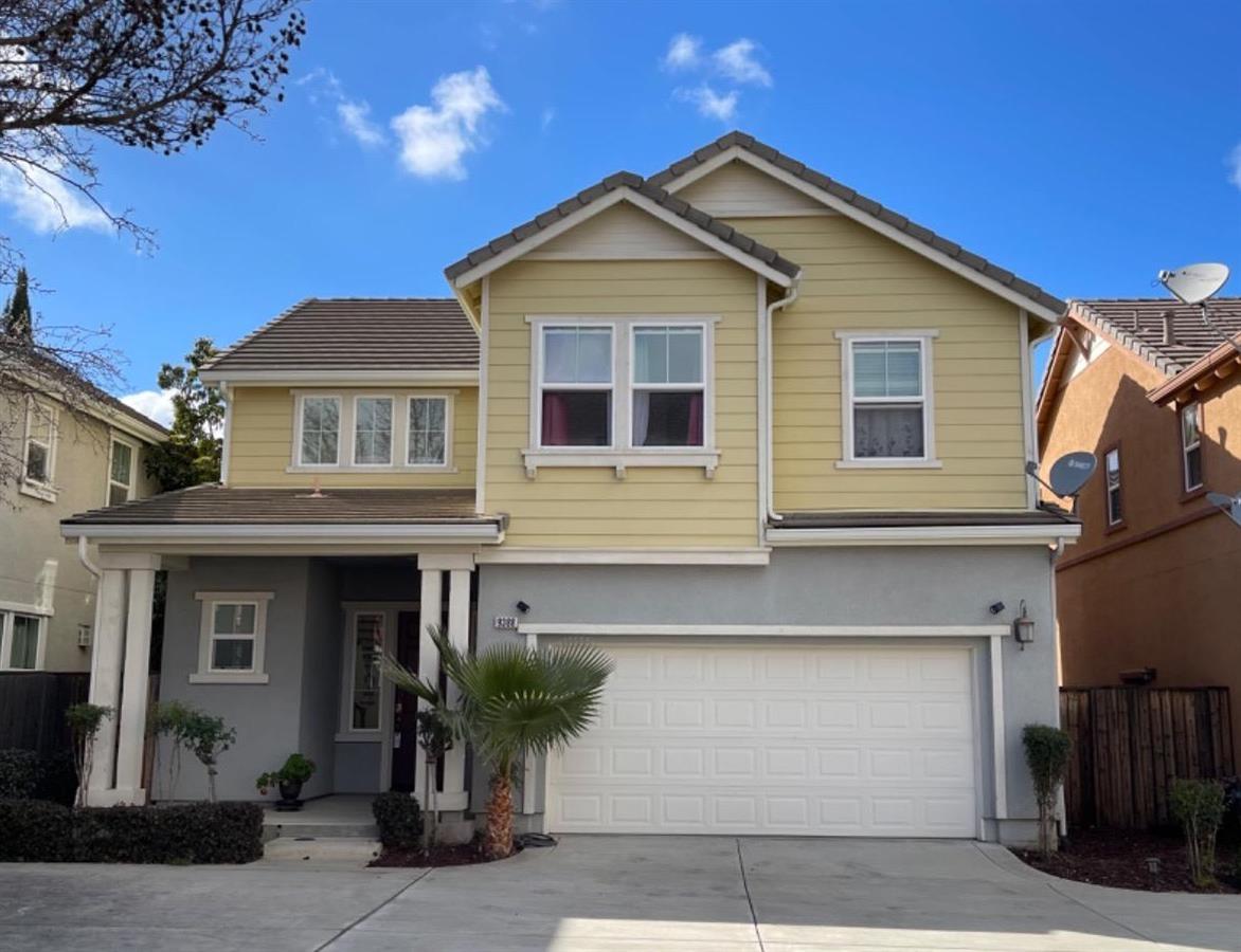 Photo of 9388 Vintner Cir in Patterson, CA