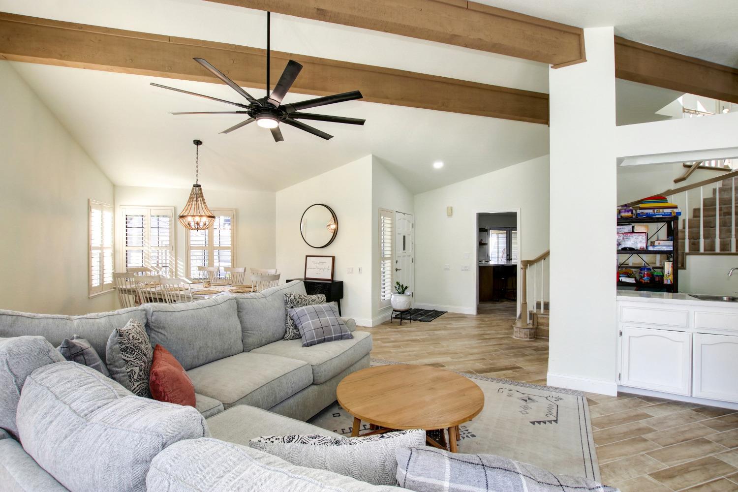 Photo #7: 223010958 Listing 