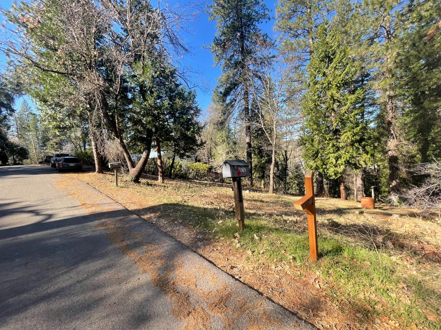 10368 Hanging Wall Drive, Grass Valley, CA 95945
