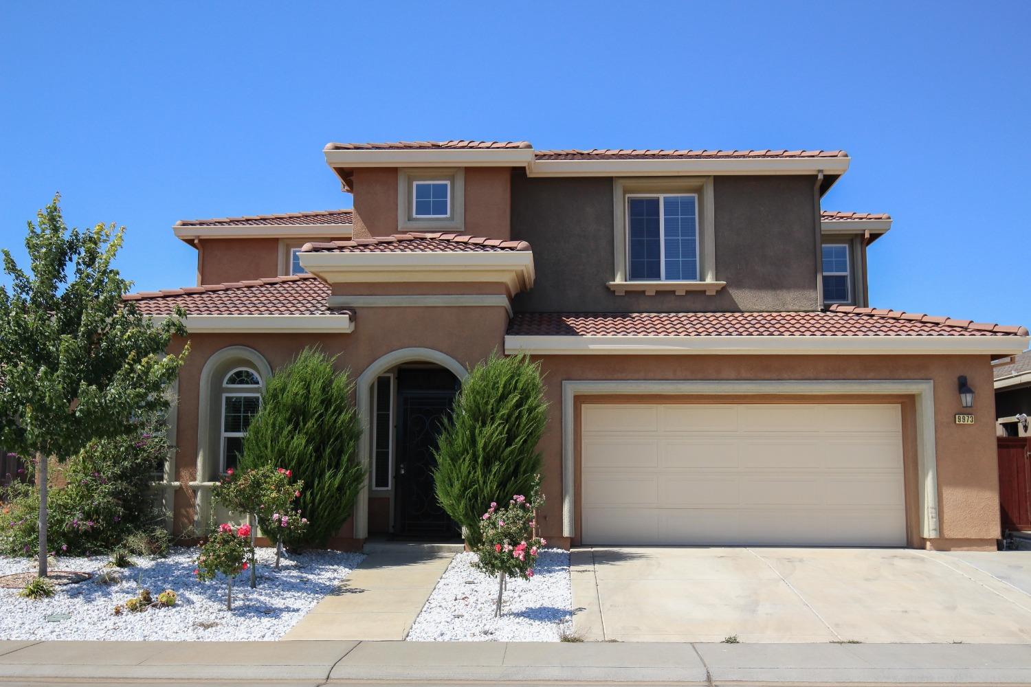 Photo of 9973 Carico Wy in Elk Grove, CA