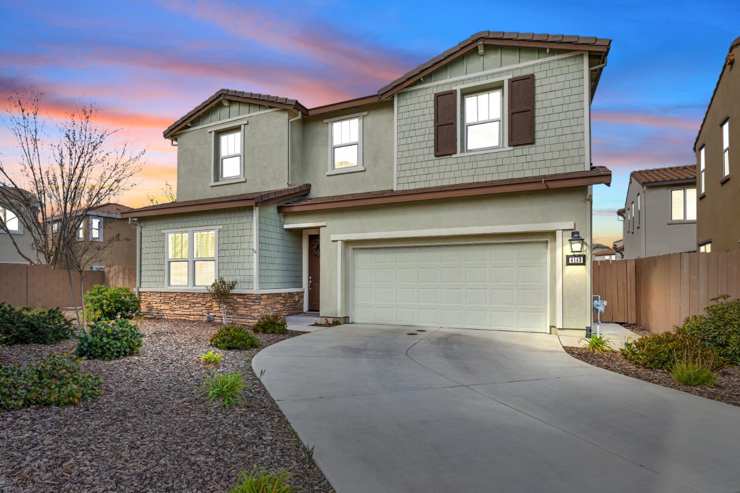 Photo of 4143 Hydo Lake Wy in Sacramento, CA