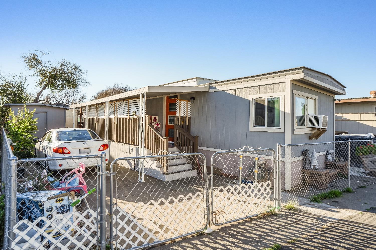Photo of 6435 Orange Ave #16C in Sacramento, CA