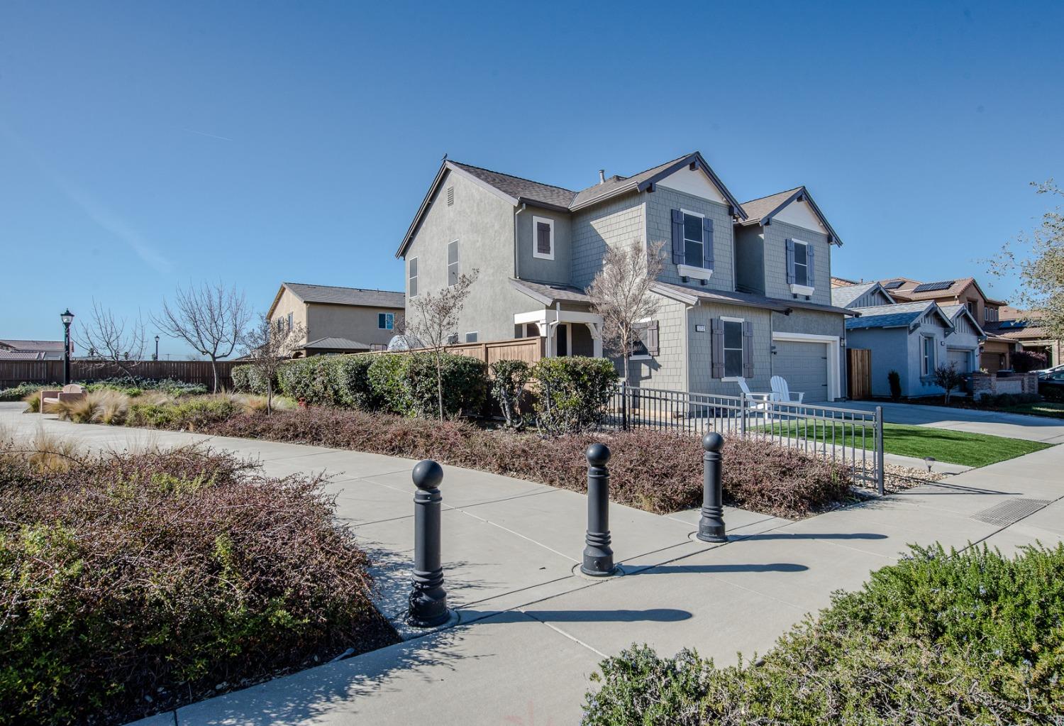 1712 Hoffman Street, Woodland, CA 95776