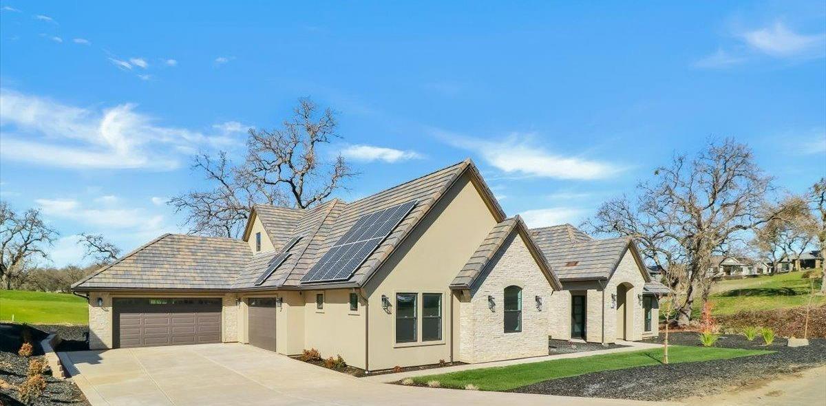 Photo of 23584 Landon Evan Ln in Auburn, CA