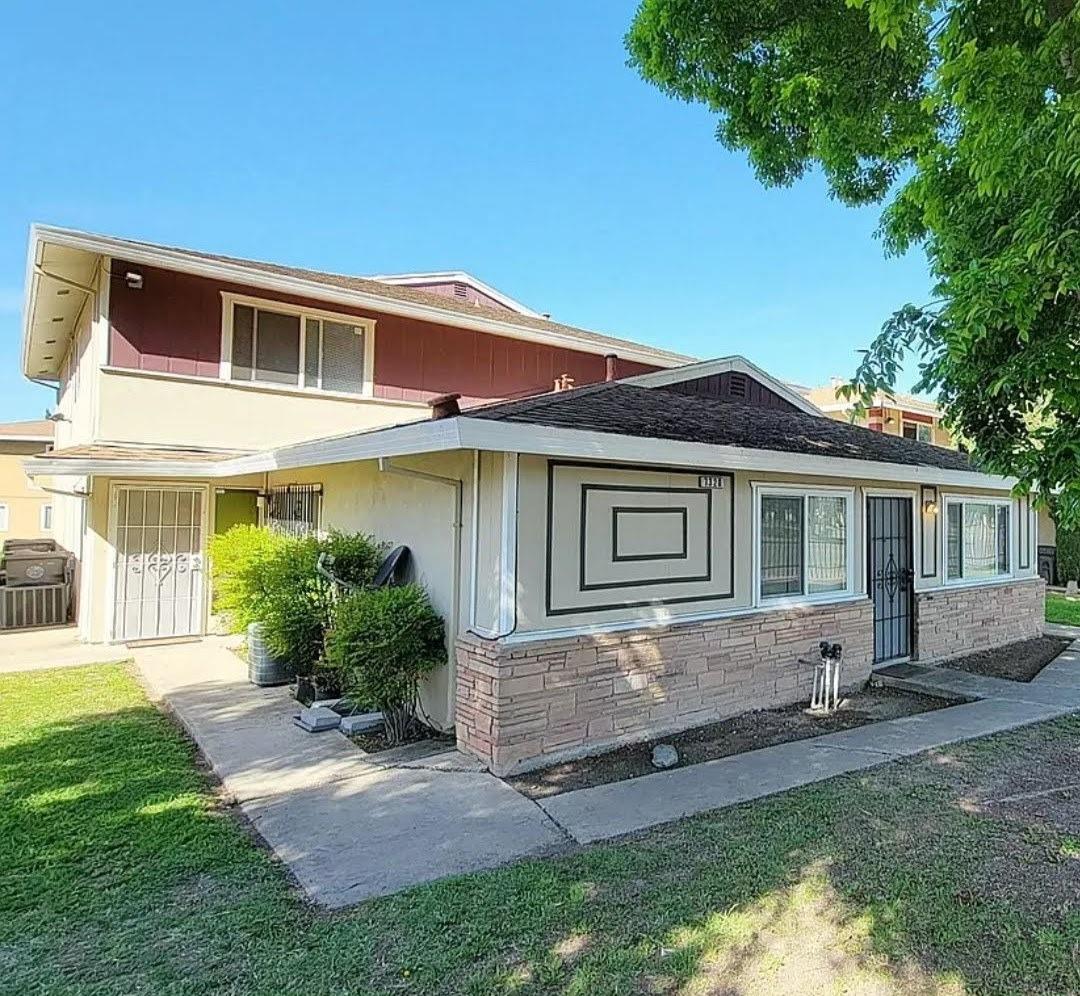 Photo of 7320 Franklin Blvd #3 in Sacramento, CA