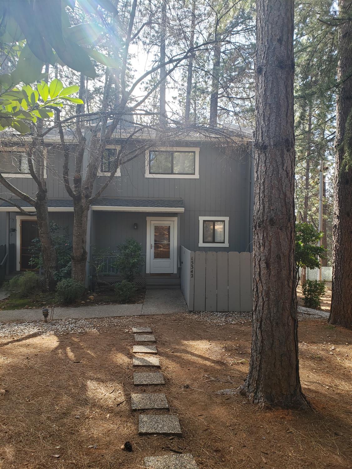 Photo of 15342 Kingsbury Cir in Grass Valley, CA