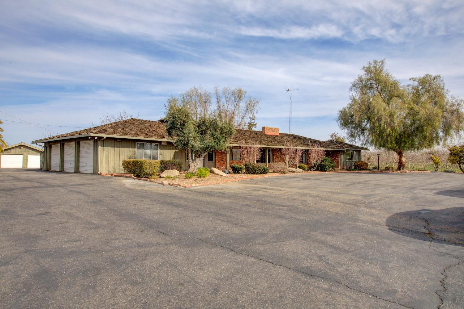 Photo of 17643 Crows Landing Rd in Crows Landing, CA