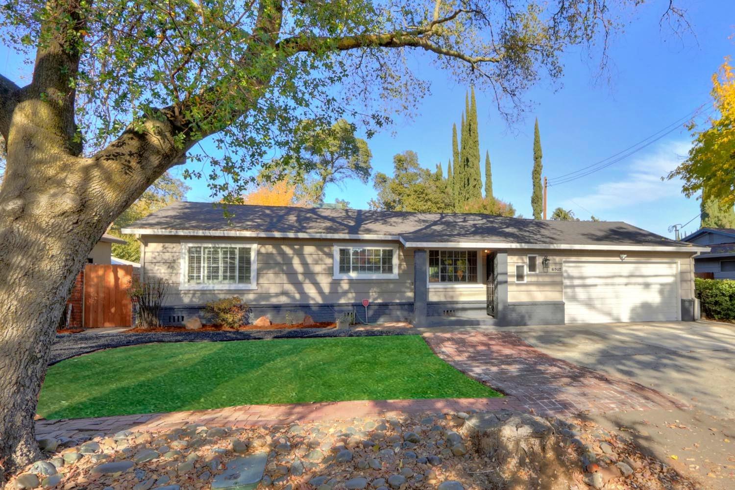Photo of 6907 Palm Ave in Fair Oaks, CA