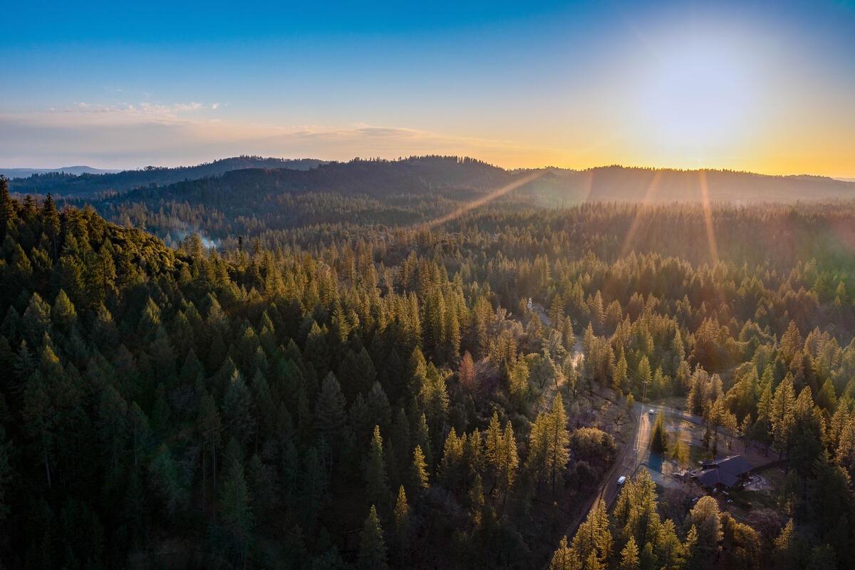 Photo of 6 Puerta Del Sol Rd in Camino, CA