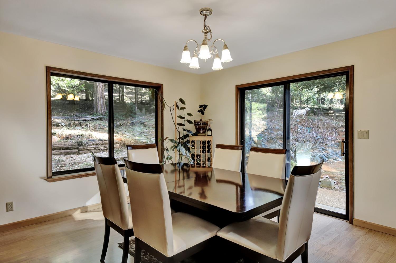 Detail Gallery Image 17 of 81 For 12482 Clipper Creek Rd, Nevada City,  CA 95959 - 3 Beds | 2 Baths