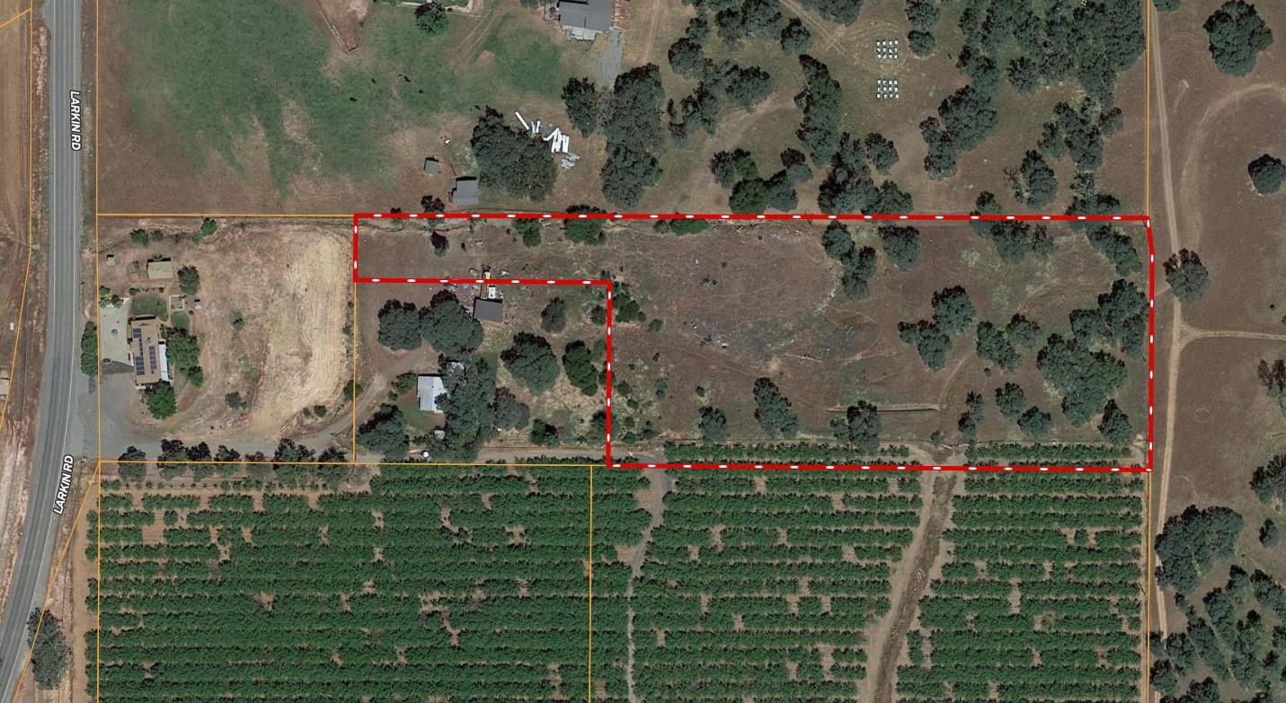 Photo of Larkin Rd in Oroville, CA