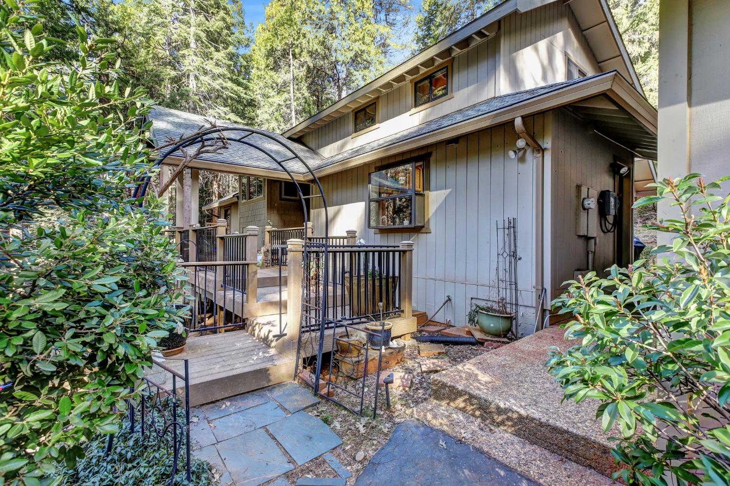 Detail Gallery Image 71 of 81 For 12482 Clipper Creek Rd, Nevada City,  CA 95959 - 3 Beds | 2 Baths