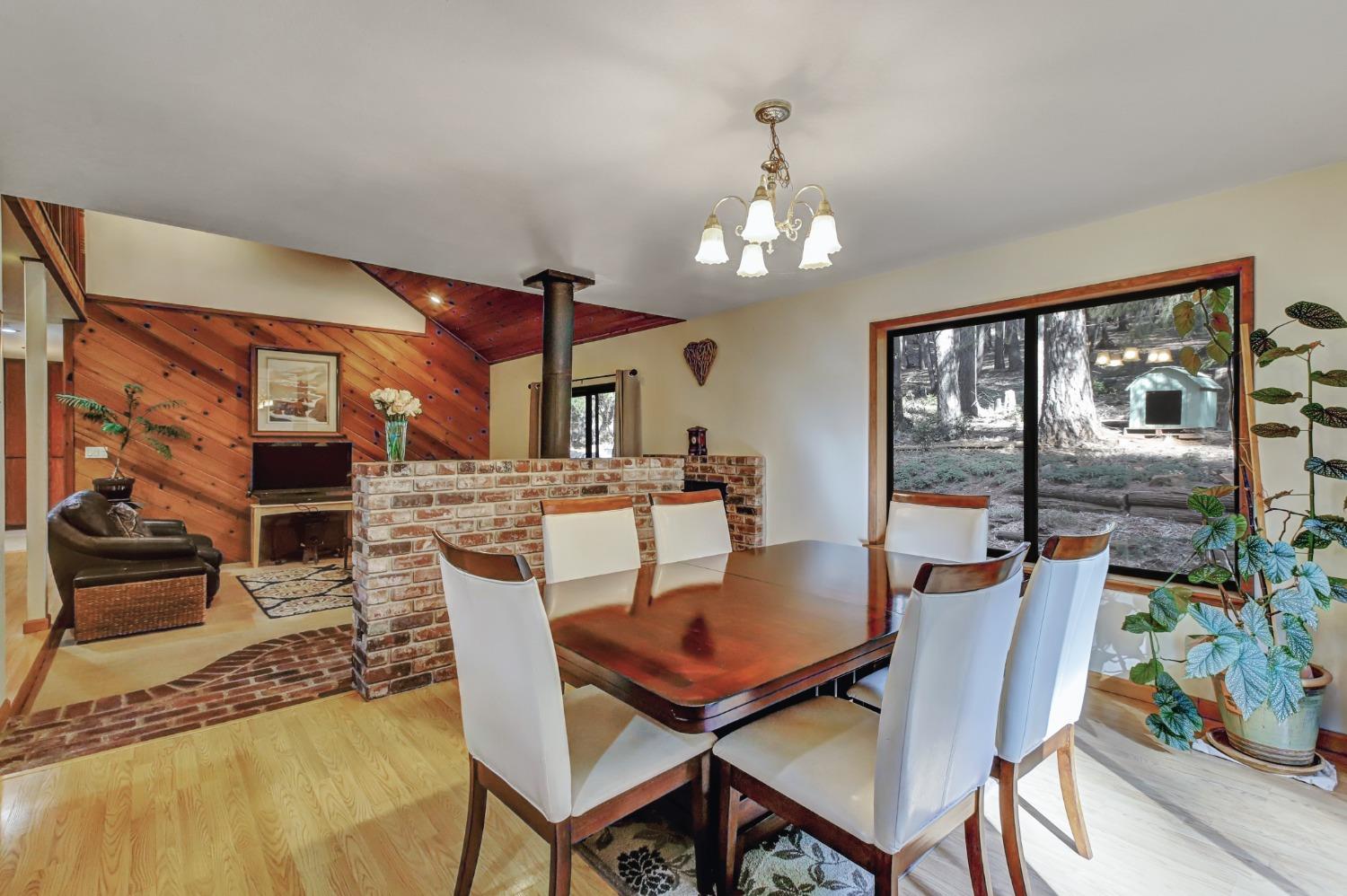 Detail Gallery Image 18 of 81 For 12482 Clipper Creek Rd, Nevada City,  CA 95959 - 3 Beds | 2 Baths