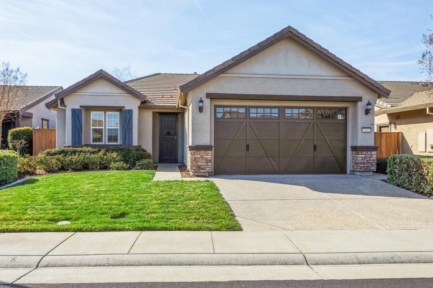 Photo of 7812 Peak Forest Wy in Elk Grove, CA