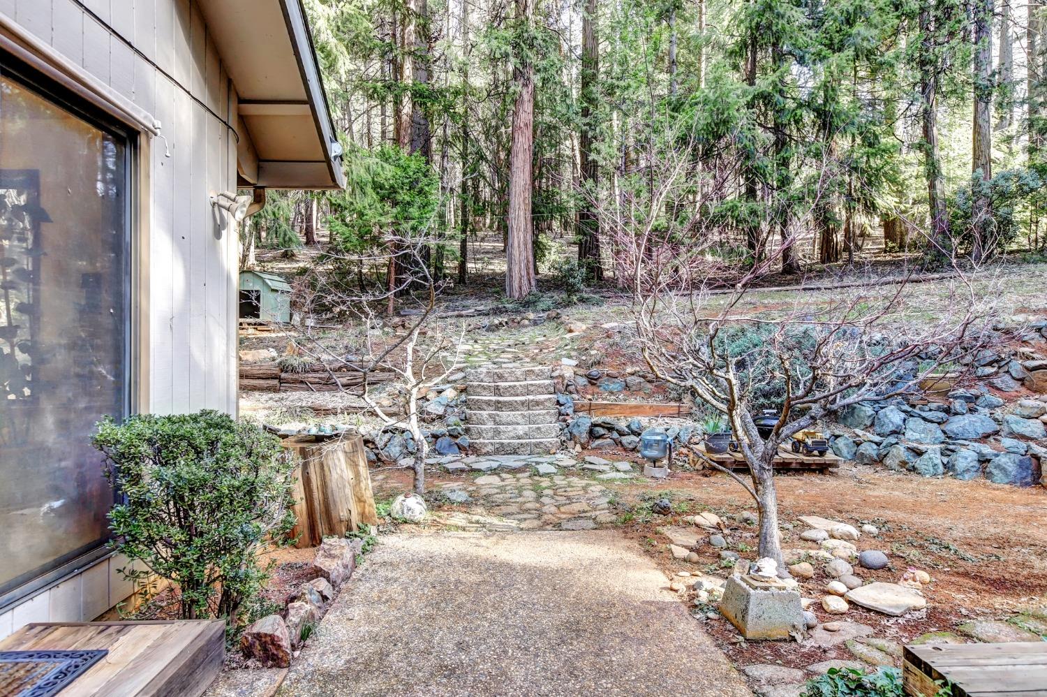 Detail Gallery Image 69 of 81 For 12482 Clipper Creek Rd, Nevada City,  CA 95959 - 3 Beds | 2 Baths