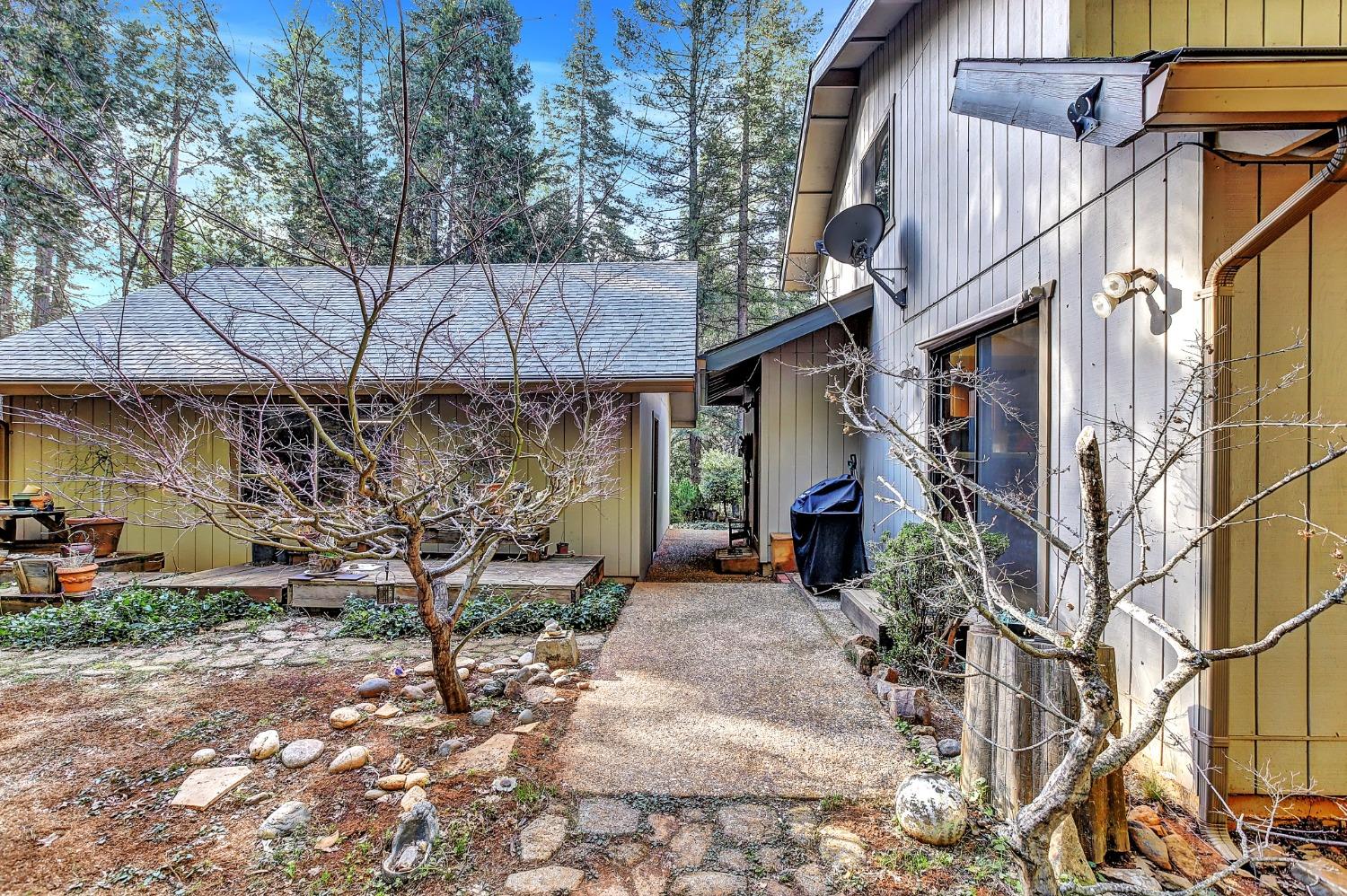 Detail Gallery Image 68 of 81 For 12482 Clipper Creek Rd, Nevada City,  CA 95959 - 3 Beds | 2 Baths