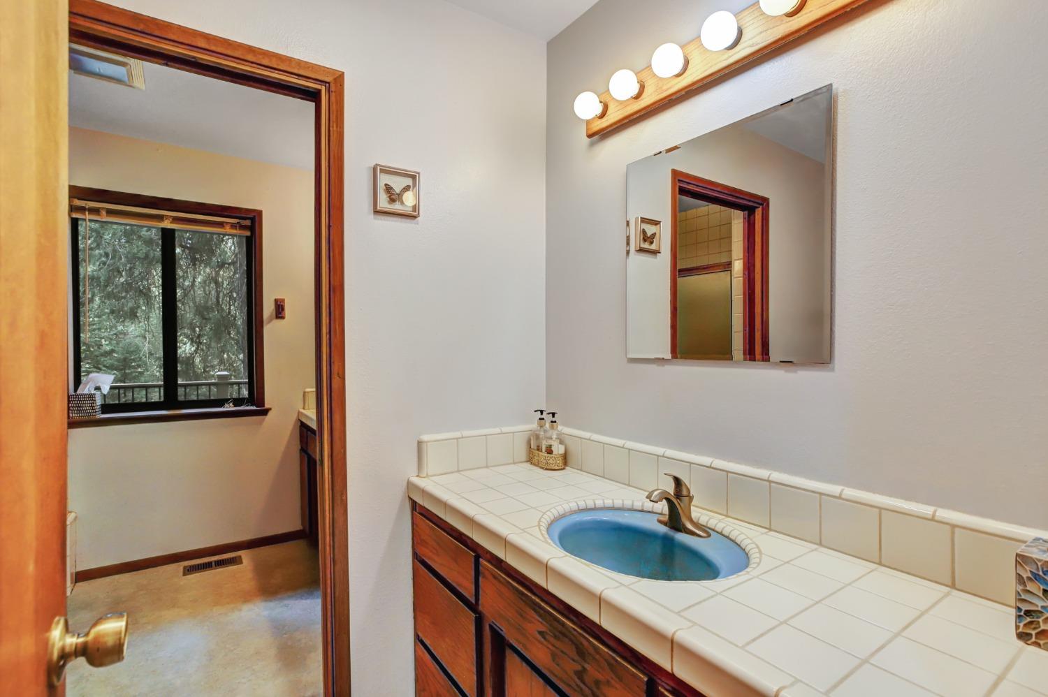 Detail Gallery Image 33 of 81 For 12482 Clipper Creek Rd, Nevada City,  CA 95959 - 3 Beds | 2 Baths