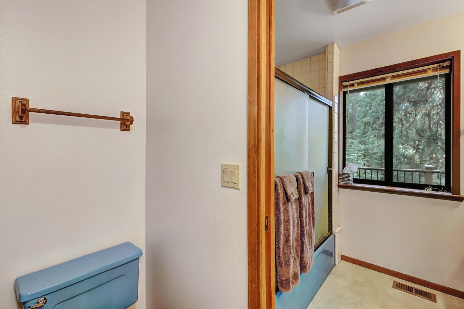 Detail Gallery Image 34 of 81 For 12482 Clipper Creek Rd, Nevada City,  CA 95959 - 3 Beds | 2 Baths