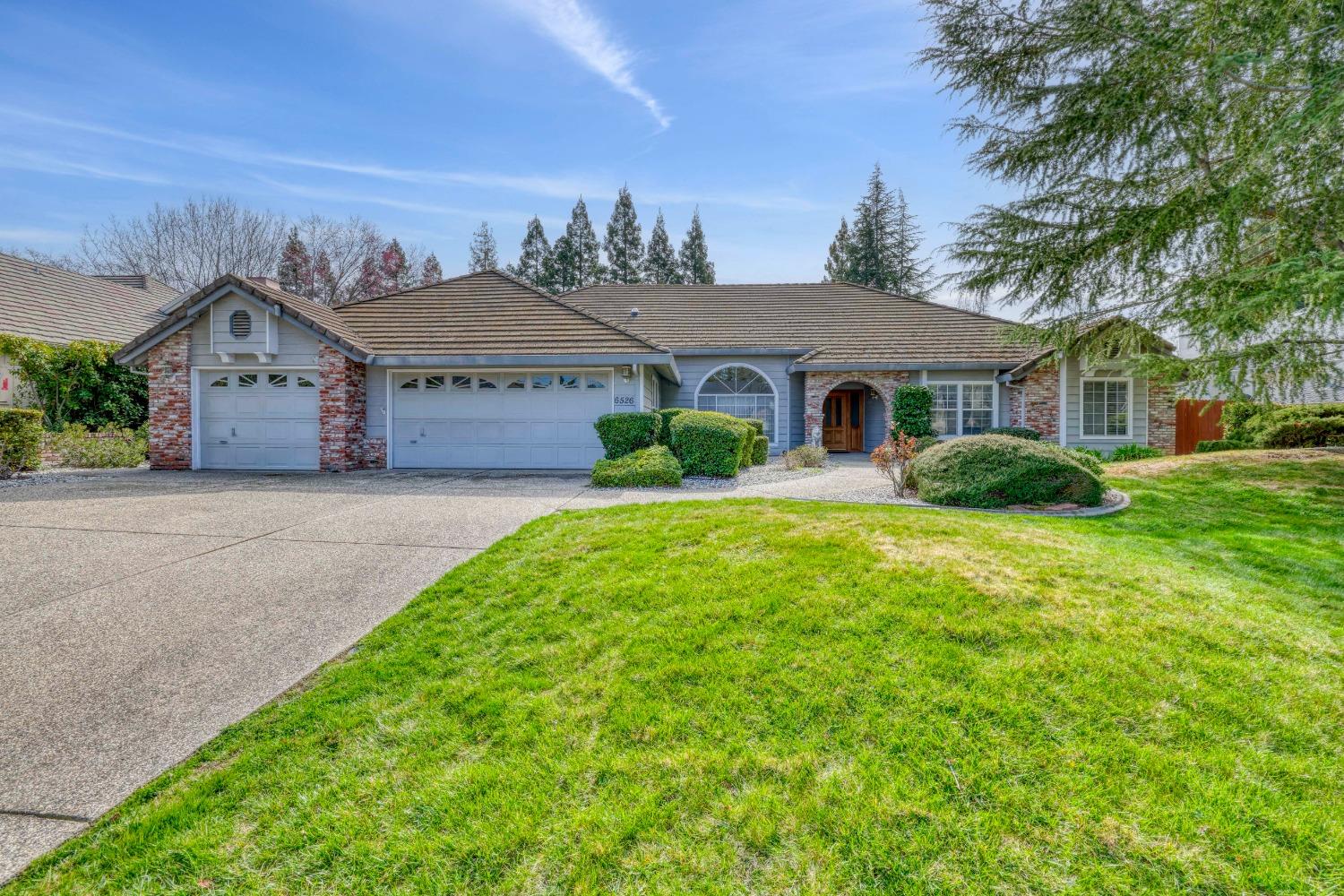 Photo of 6526 Ashton Ct in Granite Bay, CA