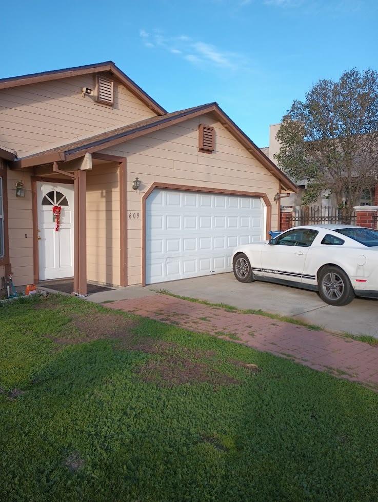Photo of 609 Grand in Sacramento, CA
