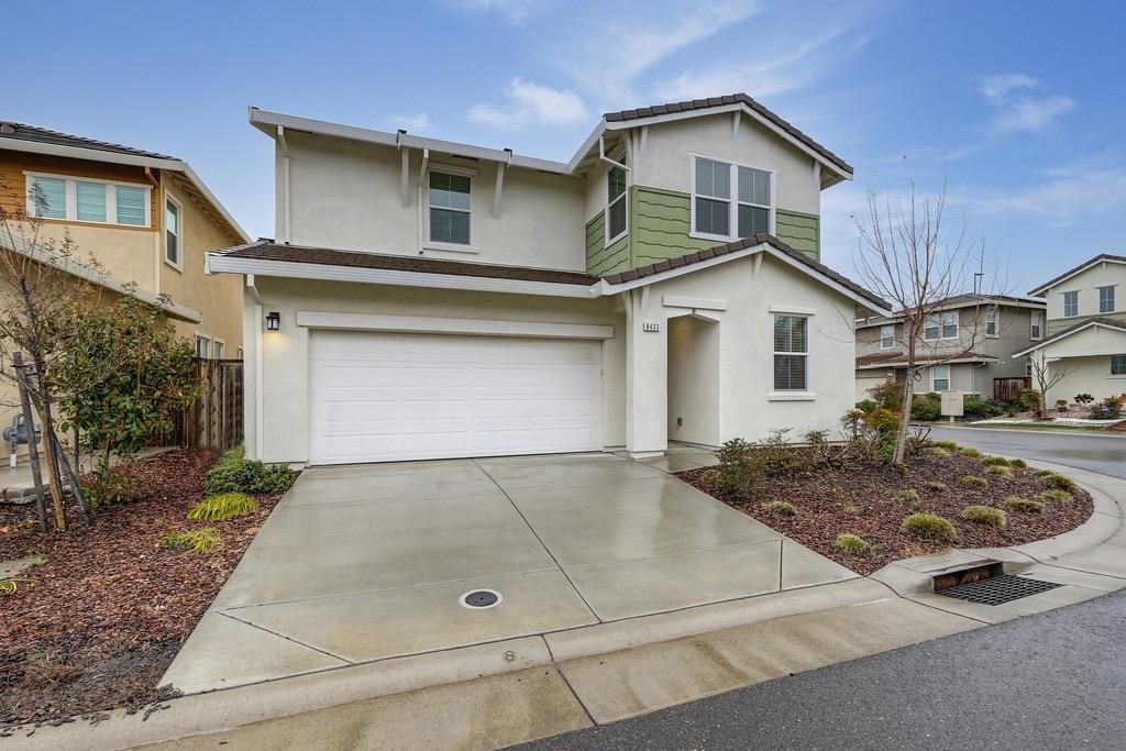 Photo of 8433 Stellata Ln in Elk Grove, CA