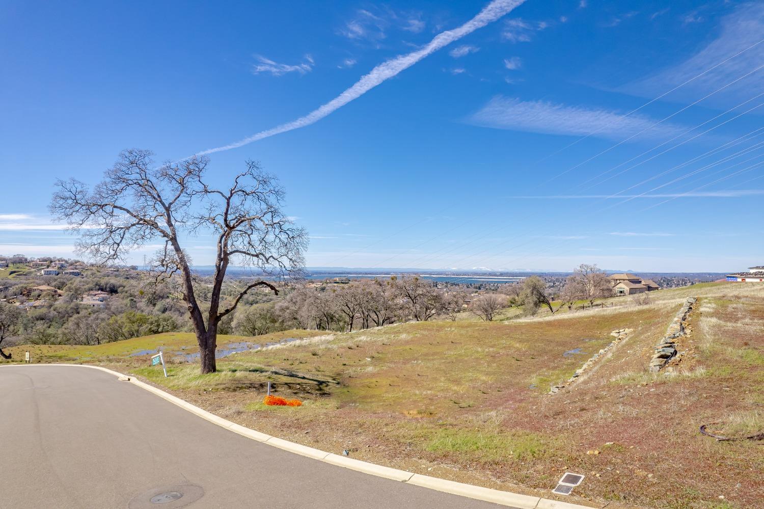 Photo of 4920 Greyson Creek Dr in El Dorado Hills, CA
